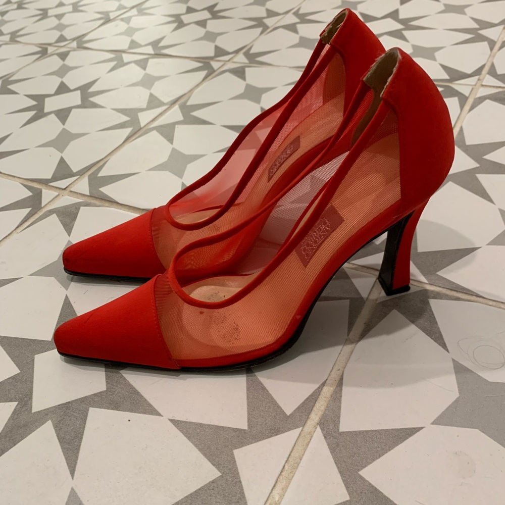 Antonio Derrico red heels